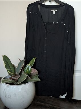 Amuse Society Black Lightweight Long Sleeve Top